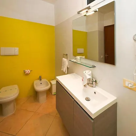 Fuer 4 Personen In Imperia * Imperia